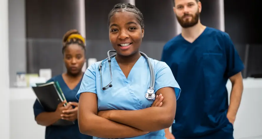 front-view-black-nurses-work front-view-black-nurses-work
